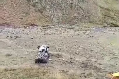 Erzurum’da Palandöken geçidinde tır uçuruma yuvarlandı

