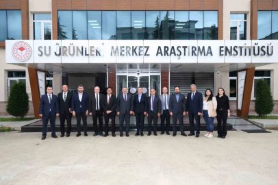 Başkan Genç’ten Su Ürünleri Araştırma Enstitüsü’ne övgü
