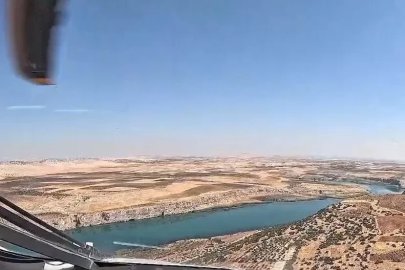 GÖKBEY’in gözünden kadim şehir: Fırat Nehri üzerindeki süzülüşü kokpit kamerasına yansıdı
