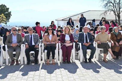 Farklı kuşaklar aynı etkinlikte buluştu
