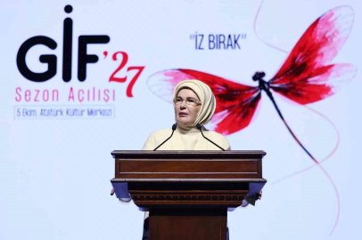 Emine Erdoğan TÜRGEV’in GİF’27 sezon açılışında gençlere seslendi: "Temennim odur ki her biriniz geleceğe güzel, sahici, hayırlı izler bıraksın"
