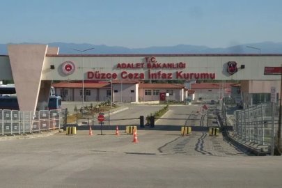Düzce’de çeşitli suçlardan aranan 35 kişi yakalandı 18’i tutuklandı
