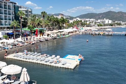 İngiltere’de şemsiye, Marmaris’te şezlong

