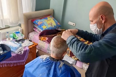 Efeler evde bakım hizmetleri yüreklere dokunuyor
