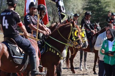 Sivas temsilcisi ciritte Türkiye finaline yükseldi
