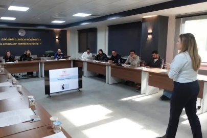 Eskişehir’de sağlık personeline "Obstetrik Aciller Eğitimi" verildi
