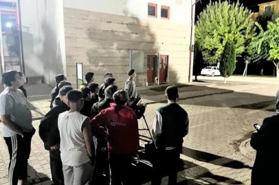 Bilecik’te çocuklar teleskopla gökyüzünü inceledi
