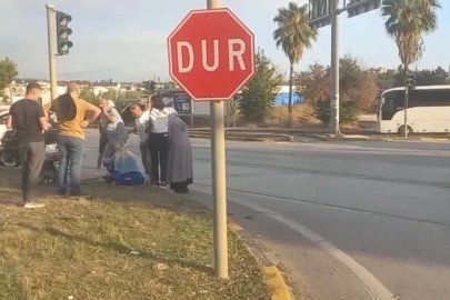 Manavgat’ta otel servisi ile motosiklet çarpıştı: 1 yaralı
