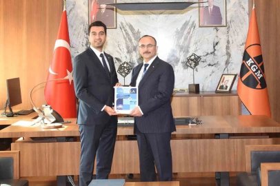 Tuzla’nın ulaşım projeleri Ankara’da gündeme geldi
