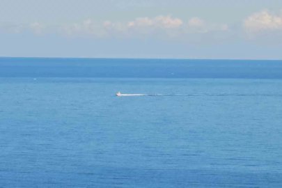 Zonguldak’ta balık tutmak için geldiği kayalıklarda kaybolan kişiyi arama çalışmaları 4. gününde
