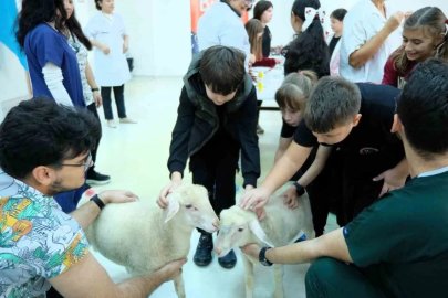 Küçük Hayvanseverler BAÜN’ de ’Can Dostları’ ile buluştu
