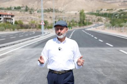 Başkan Çolakbayrakdar: "Kayseri’nin trafik yükünü akıllı kavşaklarla hafifletiyoruz"
