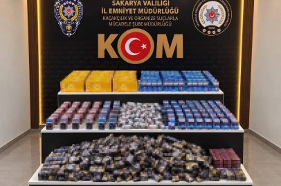 Sakarya’da binlerce paket kaçak sigara ve tütün ele geçirildi
