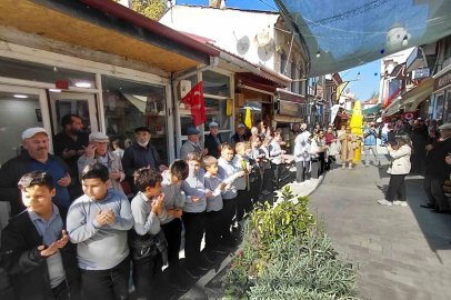 Asırlık dua geleneği sürüyor
