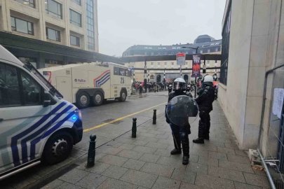 Hükümeti protesto gösterilerinde Brüksel savaş alanına döndü
