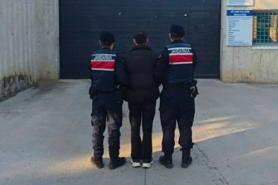 Bafra’da 11 yıl 3 ay hapis cezasıyla aranan şahıs yakalandı
