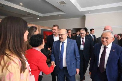 Türkiye’nin Kent Konseyleri Balıkesir’de buluştu
