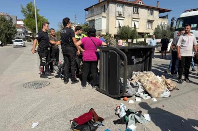 Antalya’da otomobil ile üç tekerlekli bisiklet çarpıştı: 2 yaralı
