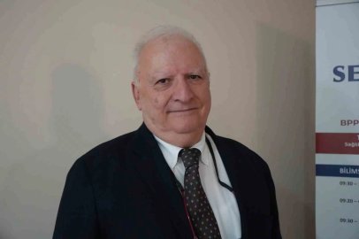 "Kristal oynaması" kaynaklı baş dönmesine manevralı tedavi

