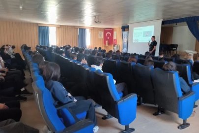 Eskişehir’de SİBERAY’dan gençlere siber güvenlik eğitimi: 530 öğrenci ve öğretmene ulaşıldı
