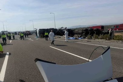 Bakan Çiftçi: "Manisa’nın Akhisar ilçesinde meydana gelen trafik kazasında ilk belirlemelere göre 11 vatandaşımız vefat etmiş, 37 vatandaşımız yaralanmıştır"
