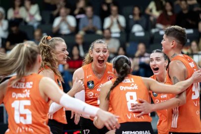 Eczacıbaşı evinde galip
