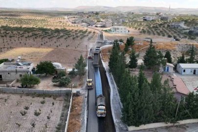 Birecik’te 40 kilometrelik grup yolunda asfalt çalışmaları tamamlandı
