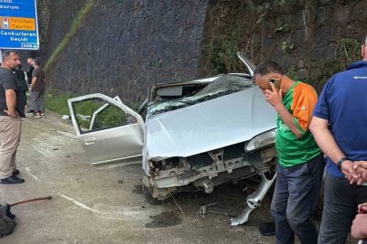 Artvin’de cenaze dönüşü kaza: 2 yaralı
