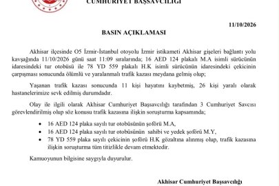 Manisa’da 11 kişinin hayatını kaybettiği trafik kazasında 3 kişi gözaltına alındı
