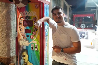 Boks makinesine vurmak isterken duvarı yumrukladı: "Yanlış bir insanı düşündüm, fazla geldi"
