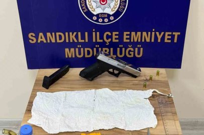 Uyuşturucu madde ile yakalanan 2 kişi tutuklandı
