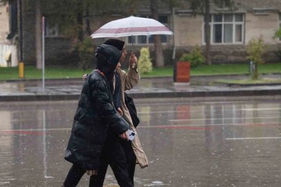 Erzincan ve çevre illerde sağanak yağış bekleniyor
