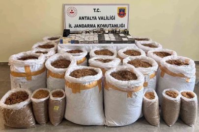Antalya’da kaçak tütün operasyonu: 750 kilo tütün ele geçirildi
