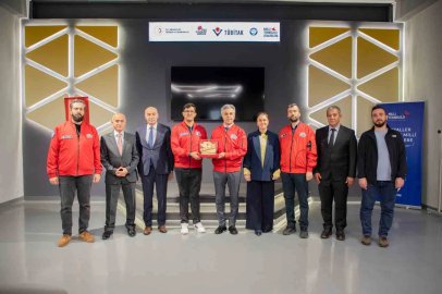 EBYÜ öğrencisi Songur, TEKNOFEST’te Türkiye birincisi oldu
