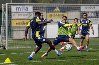 Fenerbahçe, Aston Villa maçı hazırlıklarına devam ediyor
