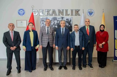 EBYÜ İlahiyat Fakültesi Dekanlığına Prof. Dr. Aktepe yeniden atandı
