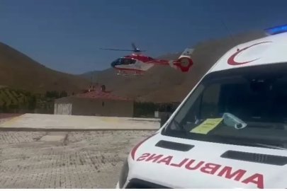 Yüksekten düşen şahıs hasta ambulans helikopter ile Van’a getirildi
