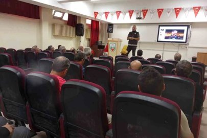 Adıyaman’da öğretmenlere uyuşturucuyla mücadele semineri
