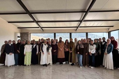 Anatoprak üniversite öğrencileriyle bir araya geldi
