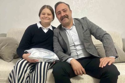 Şehit kızlarına Dünya Kız Çocukları Günü’nde anlamlı jest
