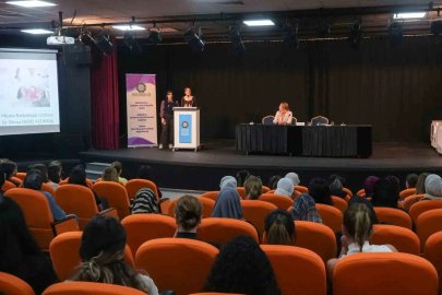 Diyarbakır’da meme kanserinde erken tanıya dair söyleşi gerçekleştirildi
