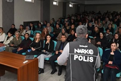 Erzincan’da okul bahçe sorumlularına eğitim verildi
