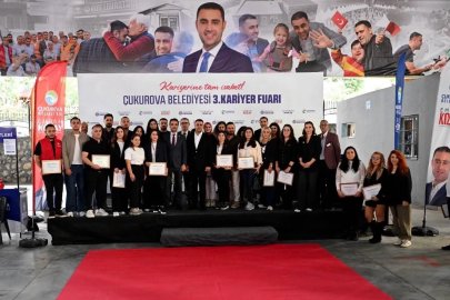 Çukurova’da 3. Kariyer Fuarı’nda iş arayanlarla işverenler buluştu
