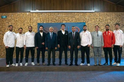 Erzurum’da okul curling gelişim projesi için iş birliği protokolü imzalandı
