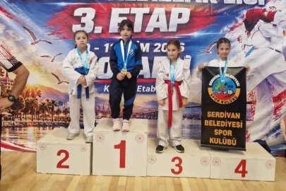 Kartepe Belediyespor karate takımından 18 madalya
