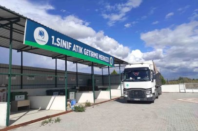 Yunusemre’de 3 yılda 5 ton atık ilaç bertaraf edildi
