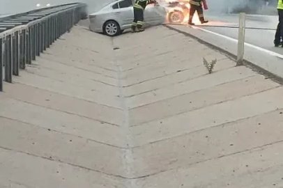 Çanakkale’de seyir halindeki otomobilden alevler yükseldi
