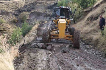 Elazığ’da su taşkınları yaşanan bölgede çalışmalar sürüyor
