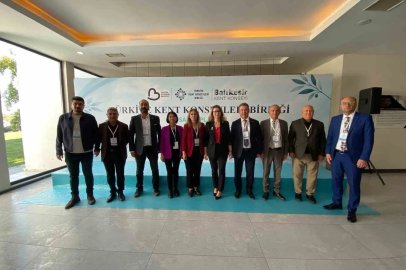 Manisa’daki kent konseylerinden Balıkesir’deki ulusal buluşmaya güçlü katılım
