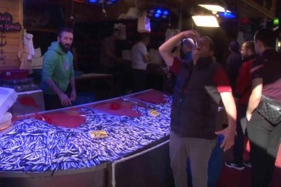 Eskişehirli balıkçıdan dondurucu uyarısı: "Balık bolluğu sürerken stok yapın"
